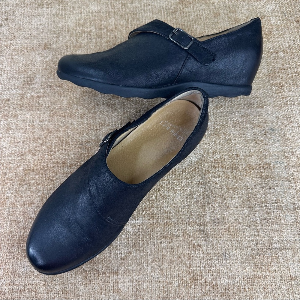 Dansko Marissa Black Soft Leather Loafers/Slip-Ons Women’s Size 39 US 9